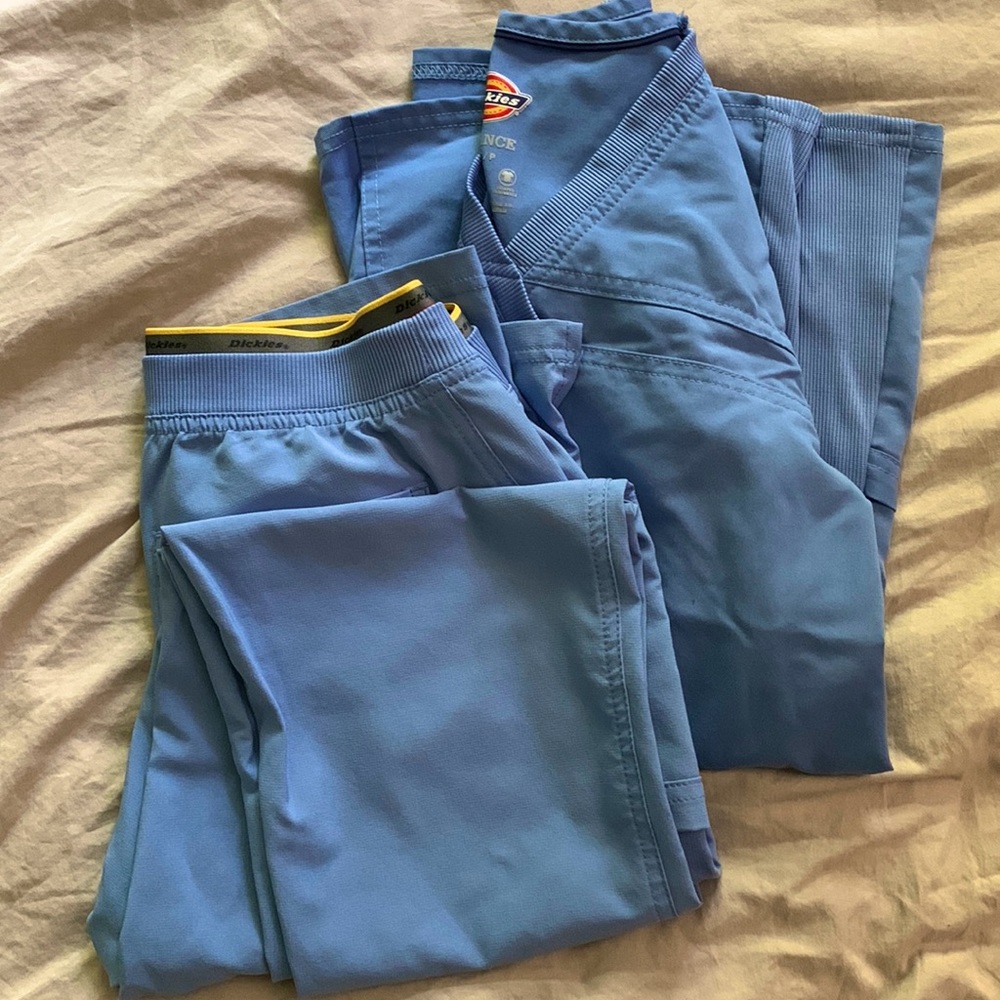 Dickies Scrub Set- small